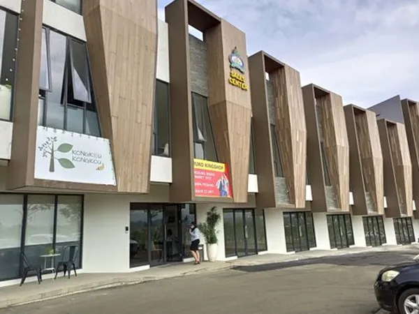 Kingshop Rancamaya - Boulevard view dengan landscaping premium